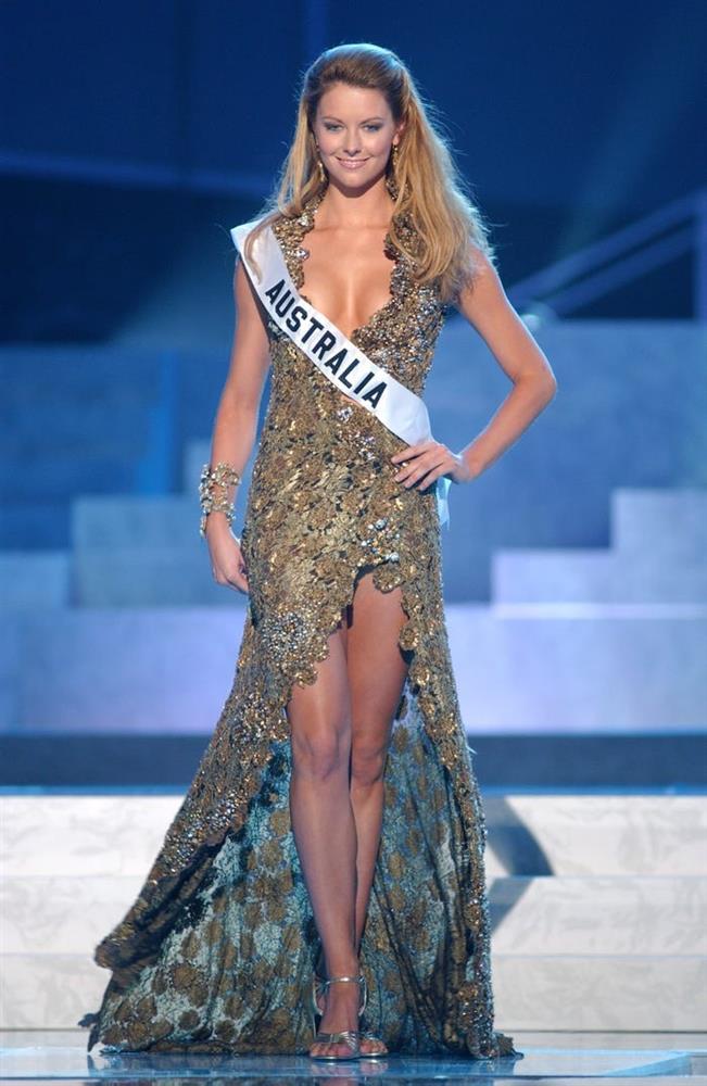 Đầm Ngọc Châu lọt top váy hở bạo nhất lịch sử Miss Universe-2