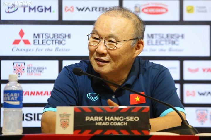 Thời điểm VFF công bố người thay HLV Park dẫn dắt tuyển Việt Nam-1
