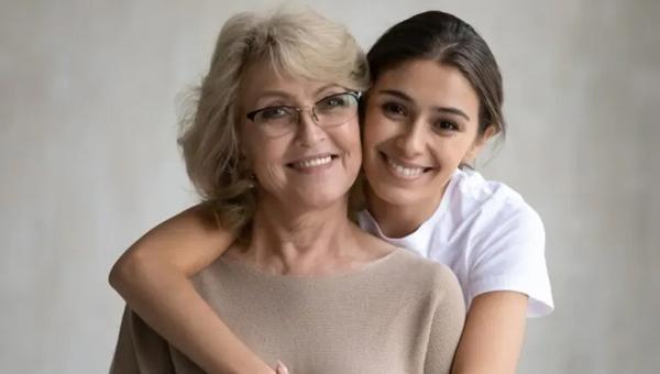 Lấy lòng mẹ chồng khó tính bằng 4 cách đơn giản-1