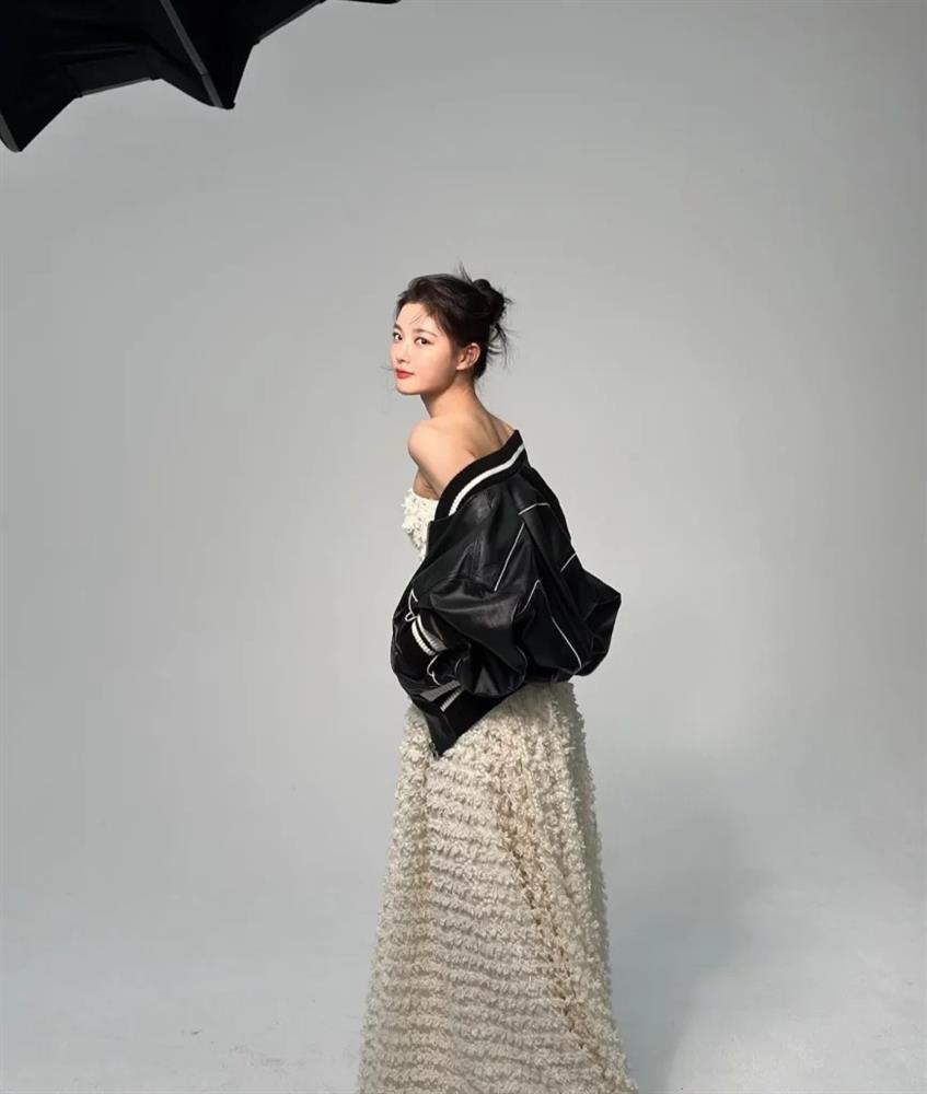 Mỹ nhân xứ Hàn tuổi Mão nổi tiếng vì mẹ đăng ảnh lên mạng-4