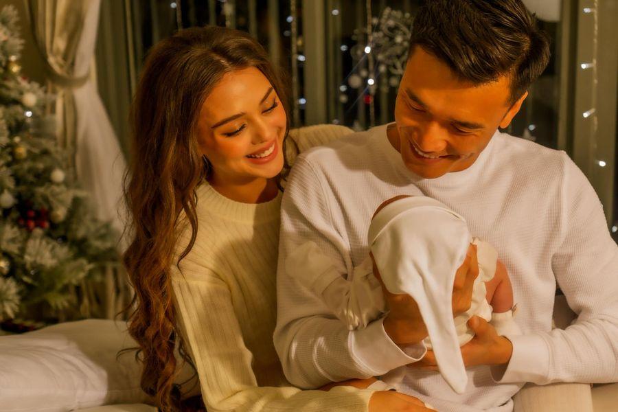 Vợ Tây đón Tết bên Tiến Dũng, lộ quan hệ thật với bố mẹ chồng-2