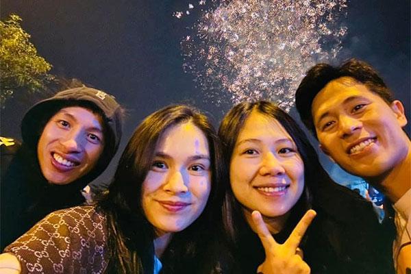 MC Anh Tuấn và vợ trẻ kém 14 tuổi đón con gái chào đời-6