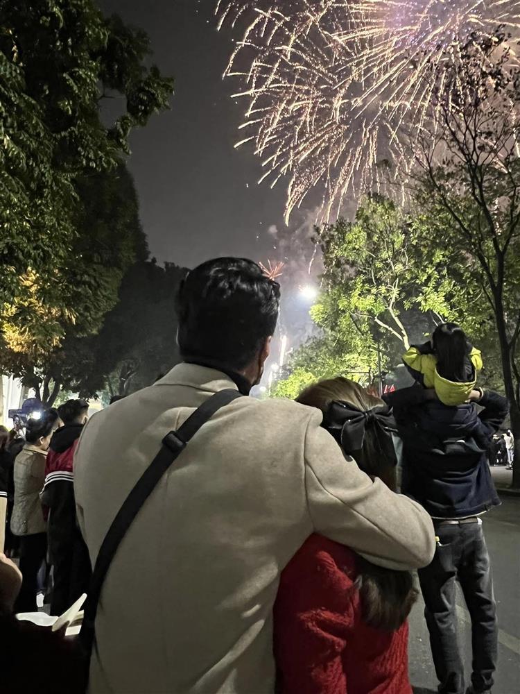 Showbiz Việt ngày 22/1: Thông gia Bình An - Phương Nga chúc Tết nhau-4