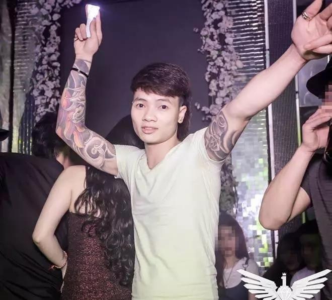 Khá Bảnh lên tivi, mẹ đẻ nhìn thấy con mà nghẹn lòng thương-7