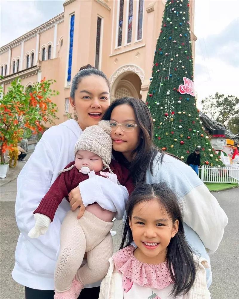 Phạm Quỳnh Anh khoe tổ ấm đông đủ, xài chiêu cũ với bạn trai-4