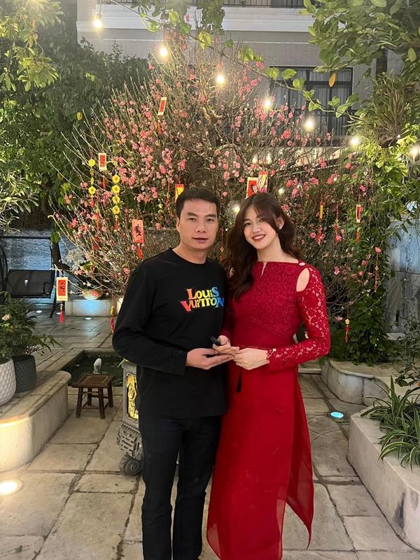 Dàn hoa hậu, á hậu giản dị khi về quê ăn Tết-16