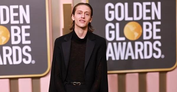 Sao nam Wednesday bị cáo buộc xâm hại tình dục-1