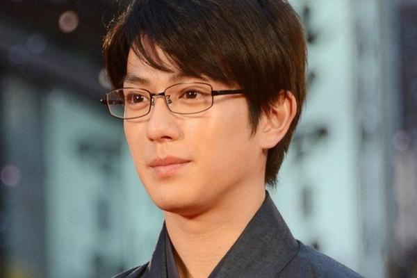 Nam diễn viên có con năm 14 tuổi thông báo kết hôn-2