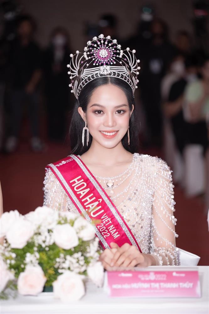 Nhan sắc Hoa hậu Việt Nam Thanh Thủy chuẩn bản sao mẹ-11