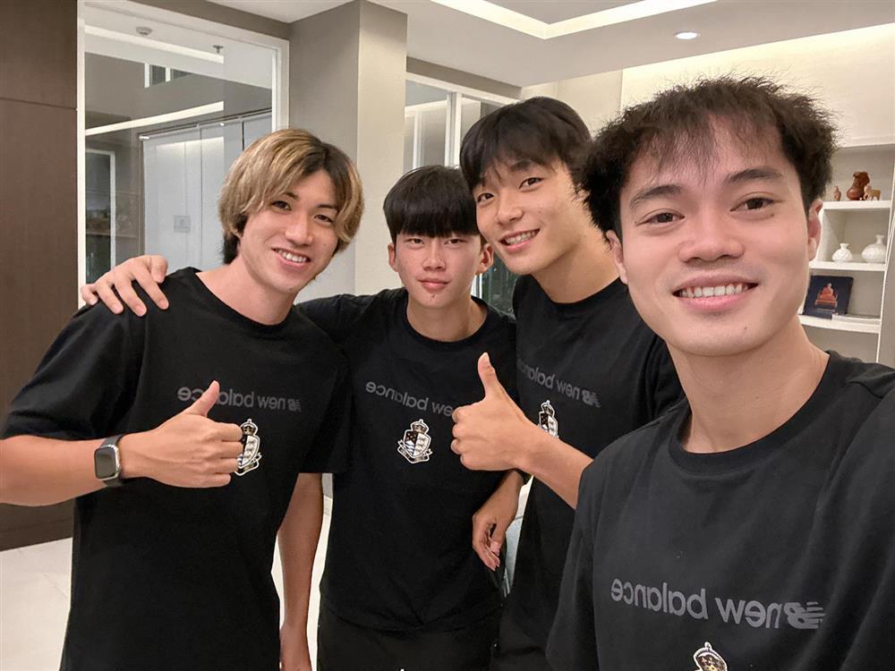 Tuyển thủ Việt Nam rộn ràng đón Tết Quý Mão-1