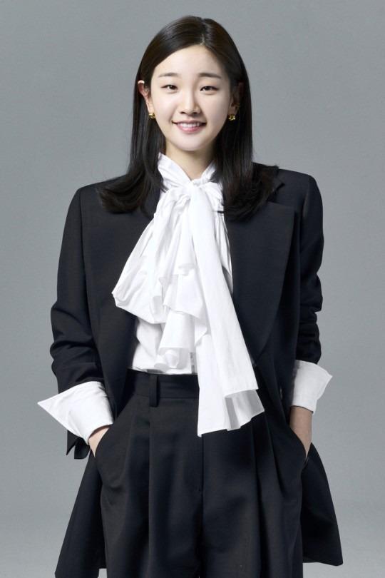 Sao nữ Hàn bị mắng chỉ vì đóng phim cùng trai đẹp-1