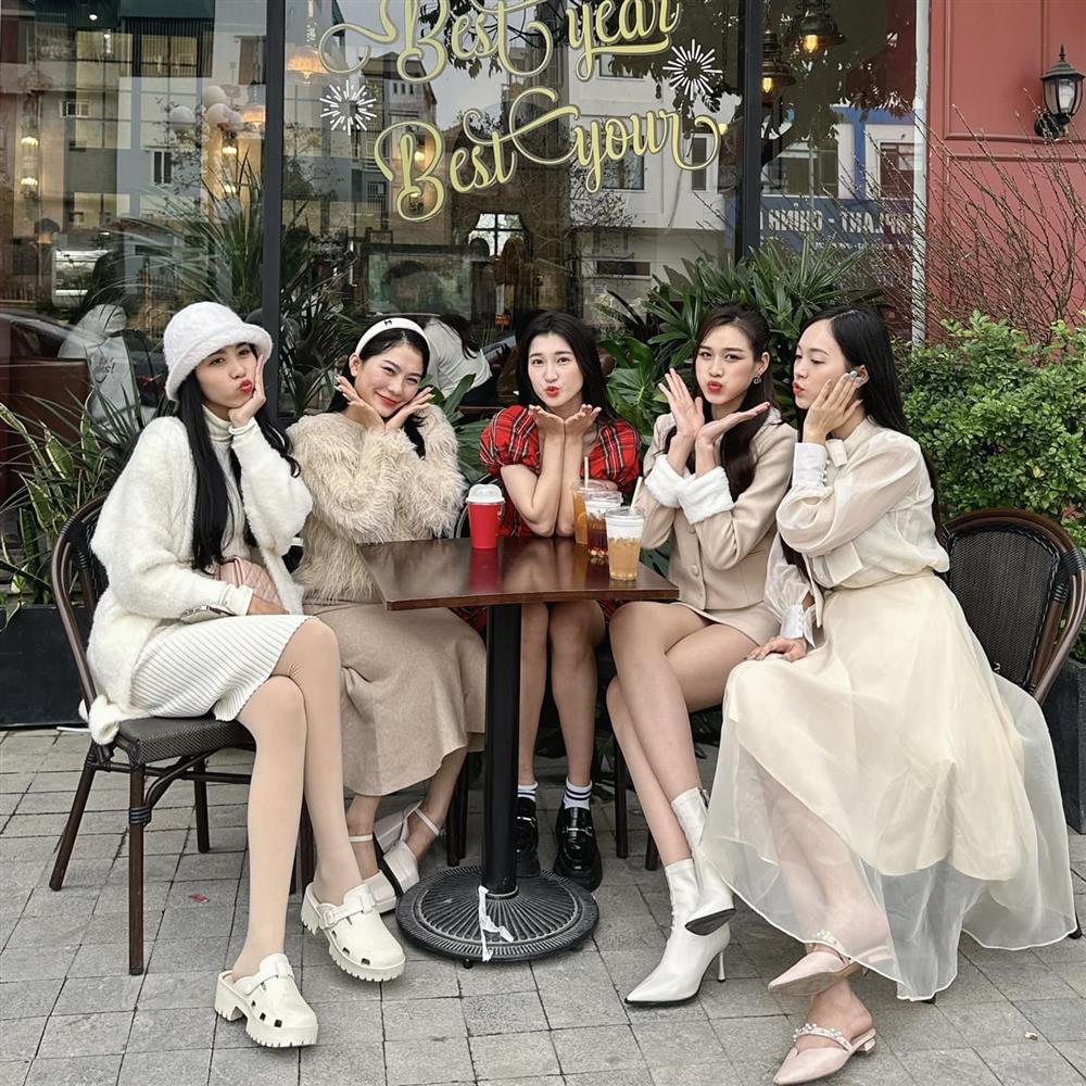 Dàn hậu Thanh Hóa tụ tập: Đỗ Hà hay Phương Nhi best face?-2