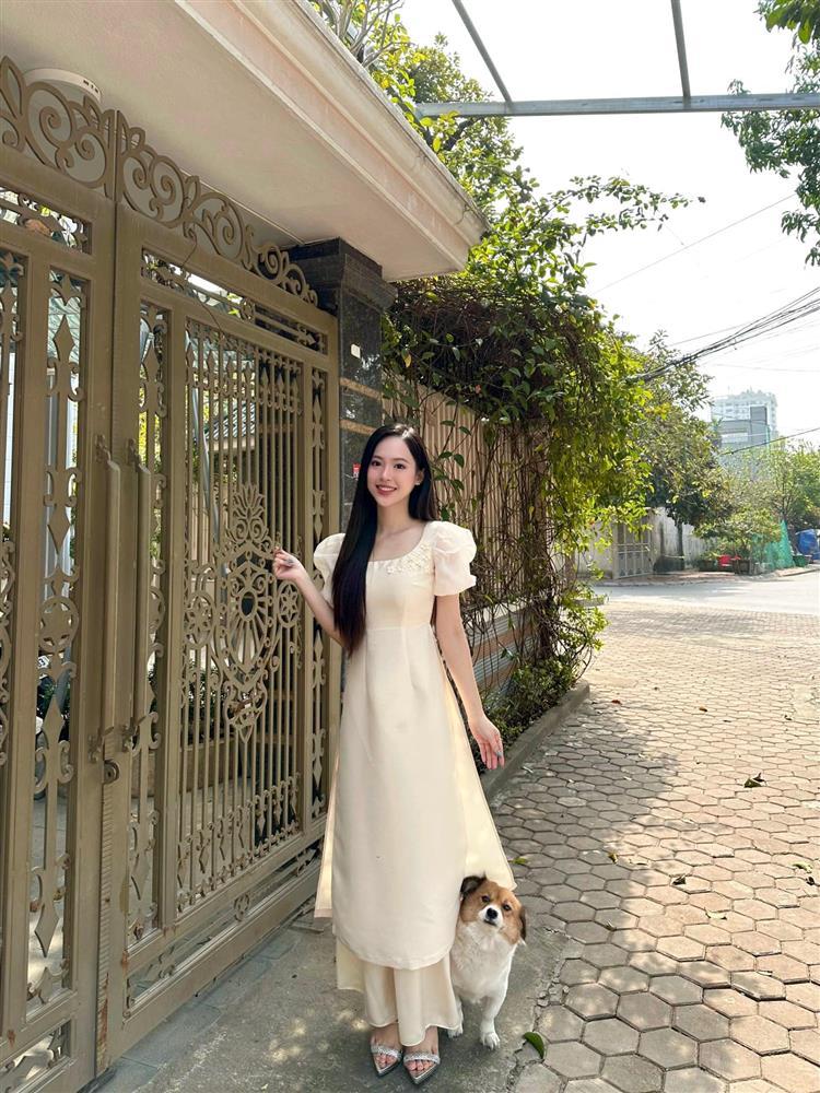 Loạt ảnh cho thấy Á hậu 1 Trịnh Thùy Linh chuẩn con nhà giàu-5