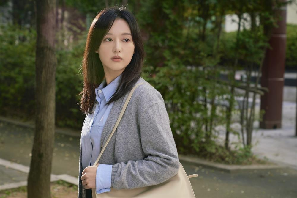 Song Hye Kyo và loạt sao nữ đột phá trên màn ảnh nhỏ-14