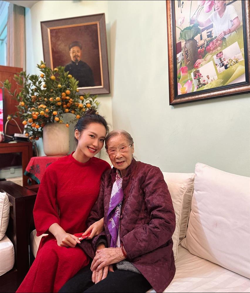 Bố vợ tương lai Đoàn Văn Hậu hiếm hoi lộ diện, ngoại hình phong độ-2