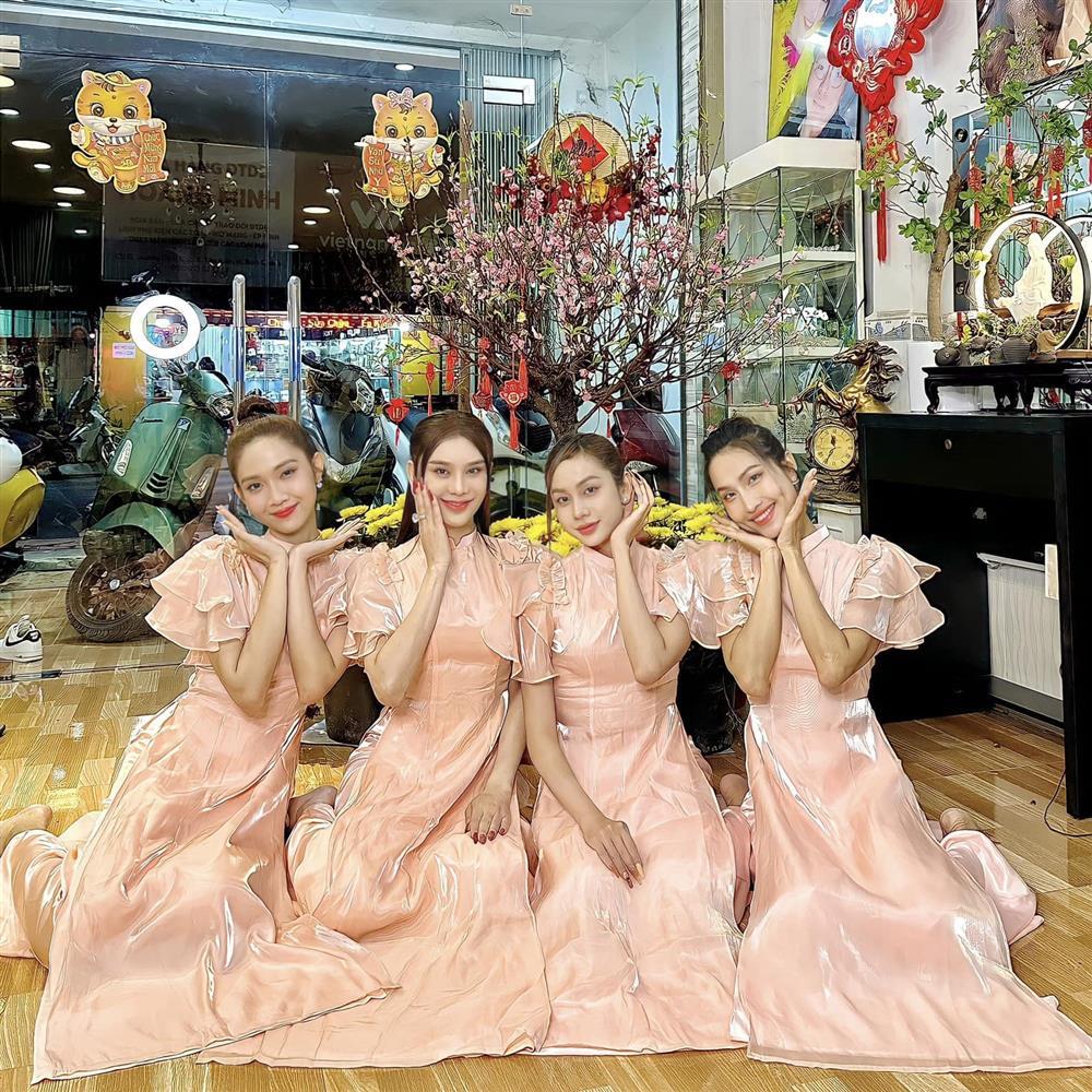 4 mỹ nhân chuyển giới hội ngộ: Lâm Khánh Chi U50 có lép vế?-1