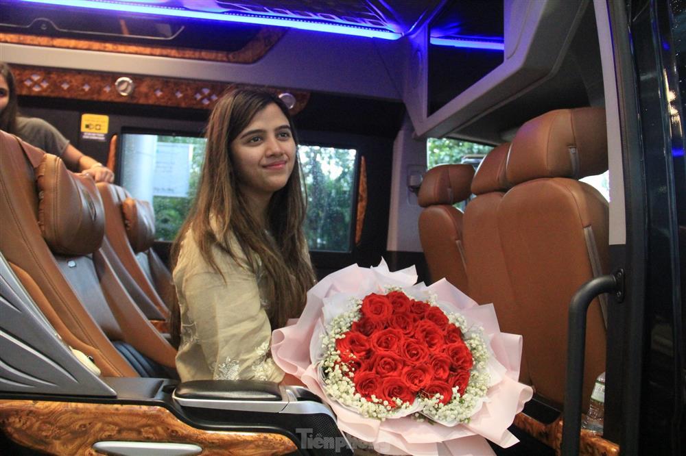 Tỷ phú Ấn Độ mời trăm khách dự đám cưới xa hoa tổ chức ở Đà Nẵng-6