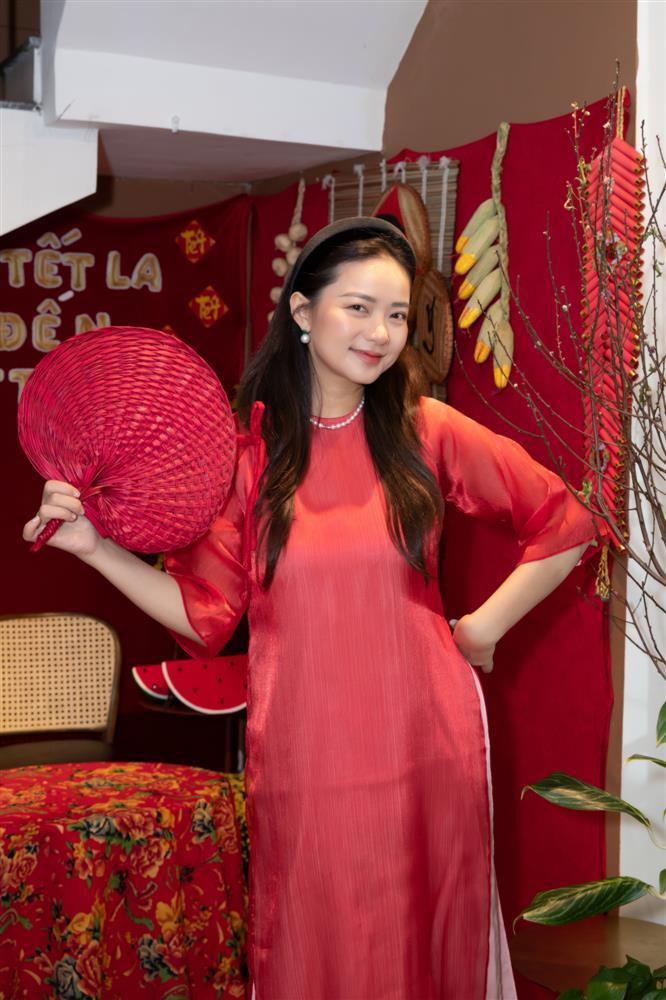 Phan Như Thảo trẻ hơn hẳn khi diện áo dài nhờ giảm 22kg-1