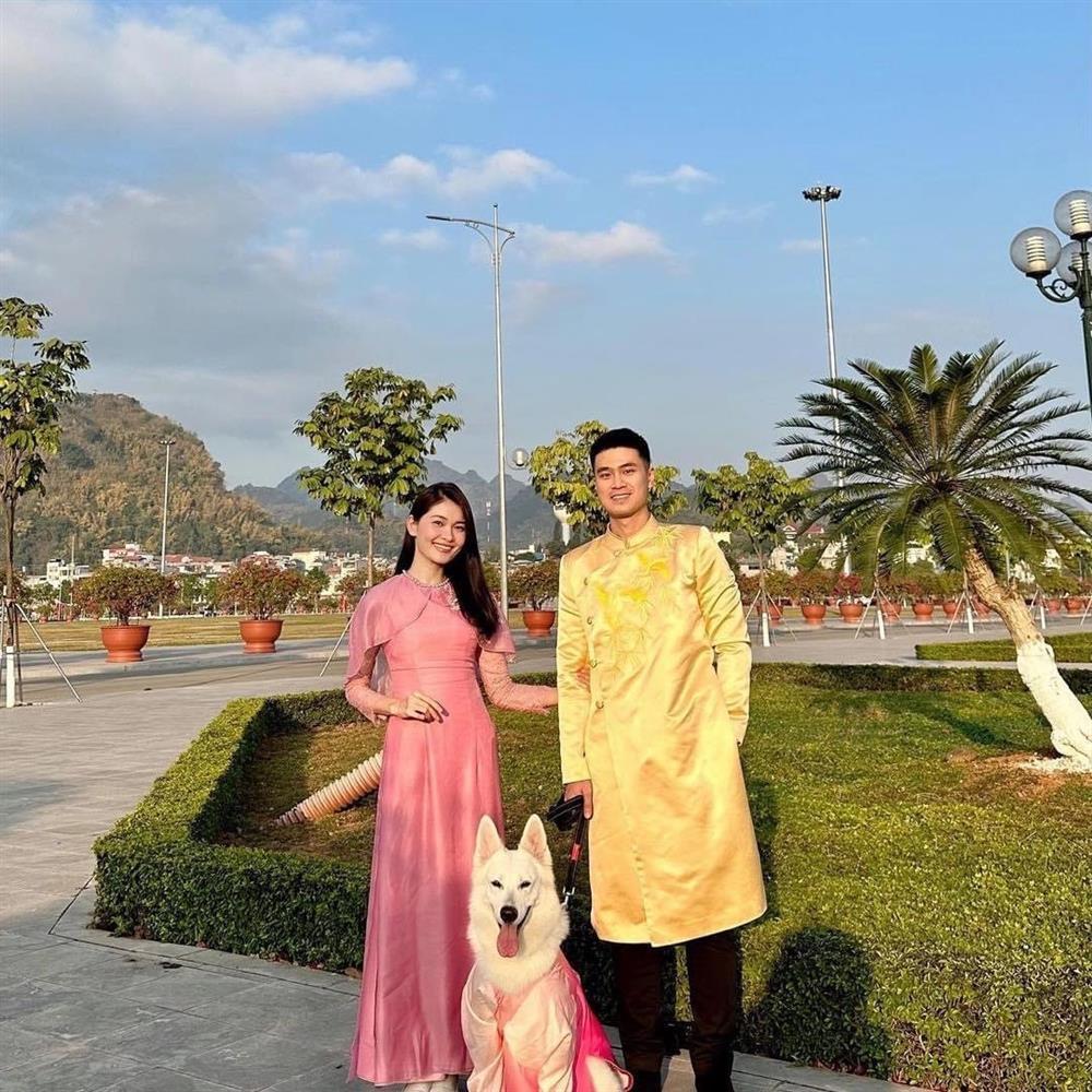 Hà Tăng, Hà Hồ và dàn mỹ nhân Việt tình tứ cùng chồng du xuân-12