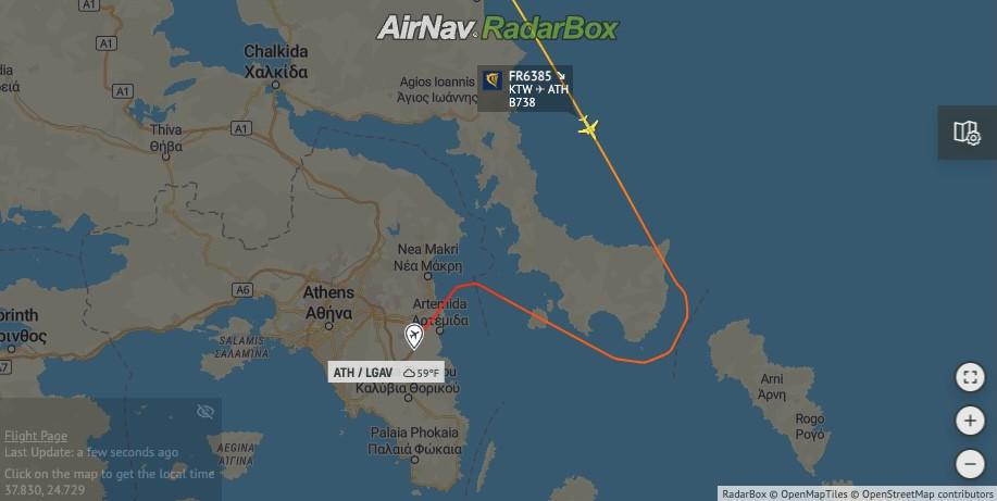 Máy bay chở gần 200 khách bị dọa đánh bom-2