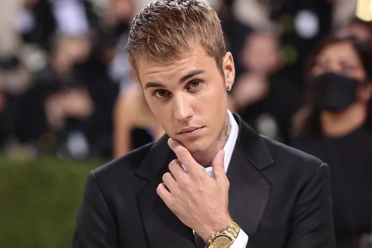 Justin Bieber bán 291 bài hát với giá 200 triệu USD-1