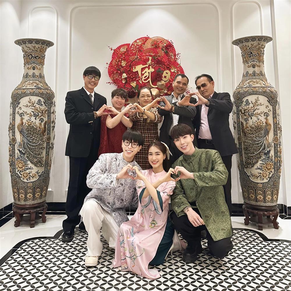 Hoa dâm bụt 2 thế hệ hội ngộ, bố Đức Phúc chiếm spotlight-1