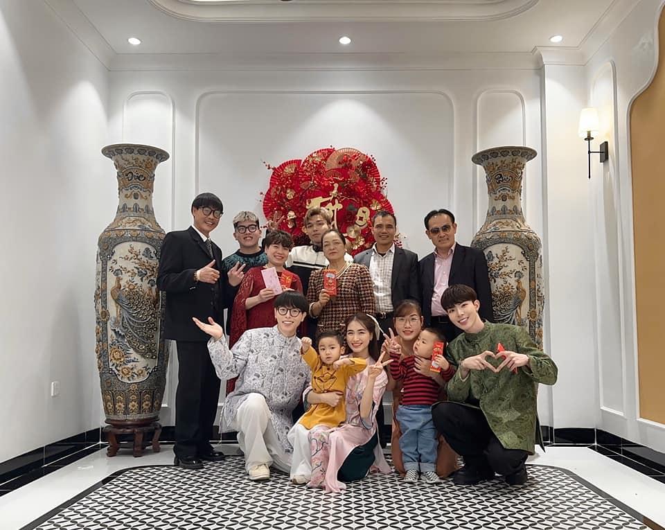 Hoa dâm bụt 2 thế hệ hội ngộ, bố Đức Phúc chiếm spotlight-5