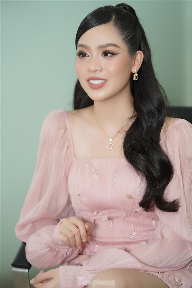 Sự thay đổi của Huỳnh Thị Thanh Thủy sau một tháng trở thành hoa hậu-3