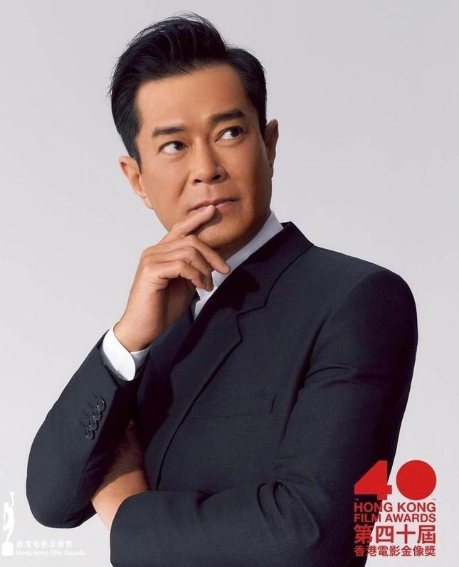 Tập đoàn của Cổ Thiên Lạc bị tố quỵt lương biên kịch-1