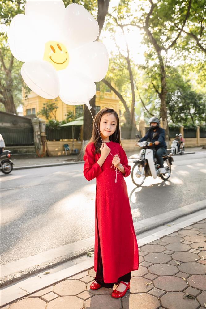 Loạt tiểu thư con nhà sao Việt gây sốt khi diện áo dài đôi cùng mẹ-4