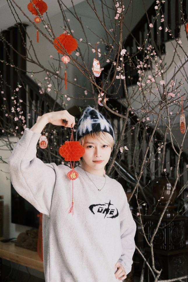 Hanbin (TEMPEST) khoe ảnh đón Tết tại Việt Nam-8