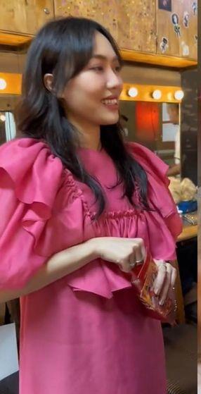 Ớn lạnh màn lì xì đồng nghiệp của Diệu Nhi-1