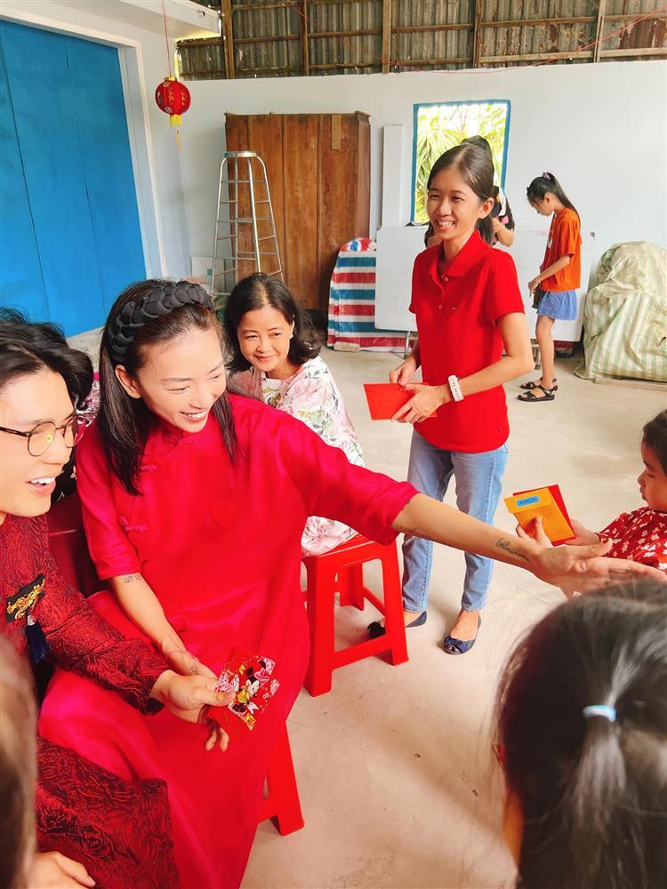 Việc làm gấp của Huy Trần sau Tết đầu làm rể miền Tây-8