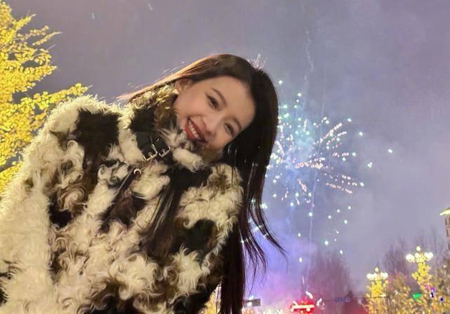 Tôn Di che giấu việc ly hôn Đổng Tử Kiện-3