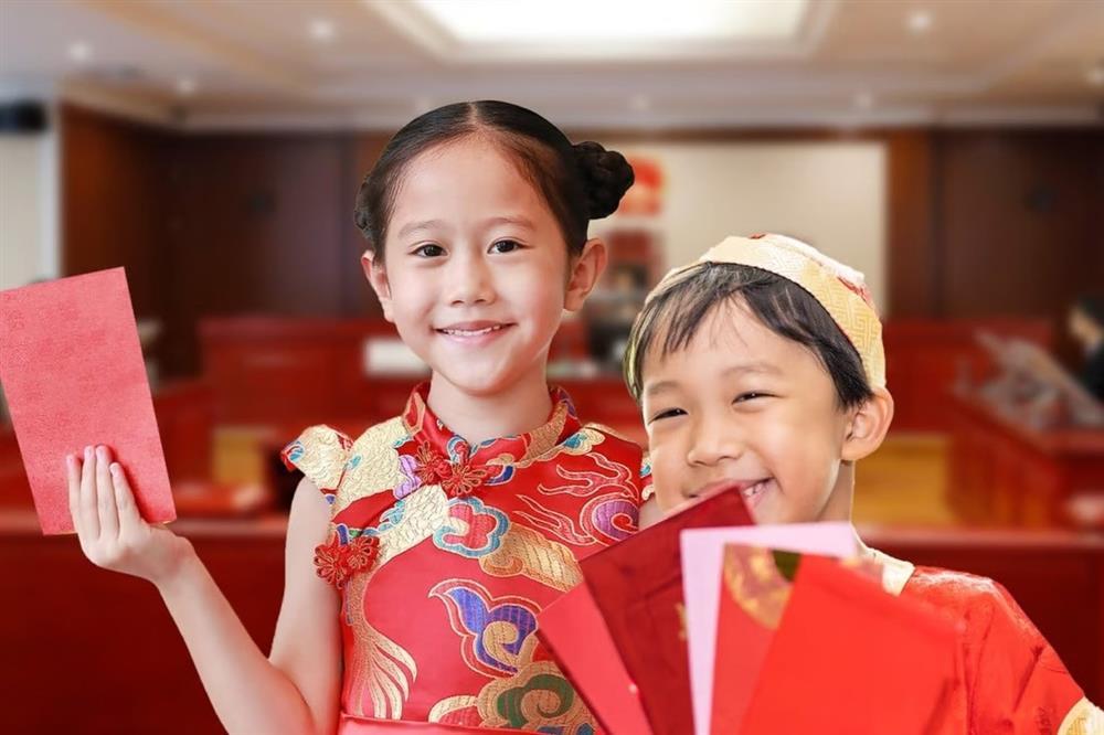 Hai đứa trẻ kiện bố ra tòa, thành công đòi lại tiền mừng tuổi bị tịch thu-1