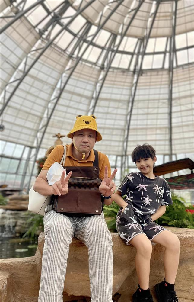 Showbiz Việt ngày 27/1: Tết ấm áp của Đông Nhi bên gia đình chồng-7