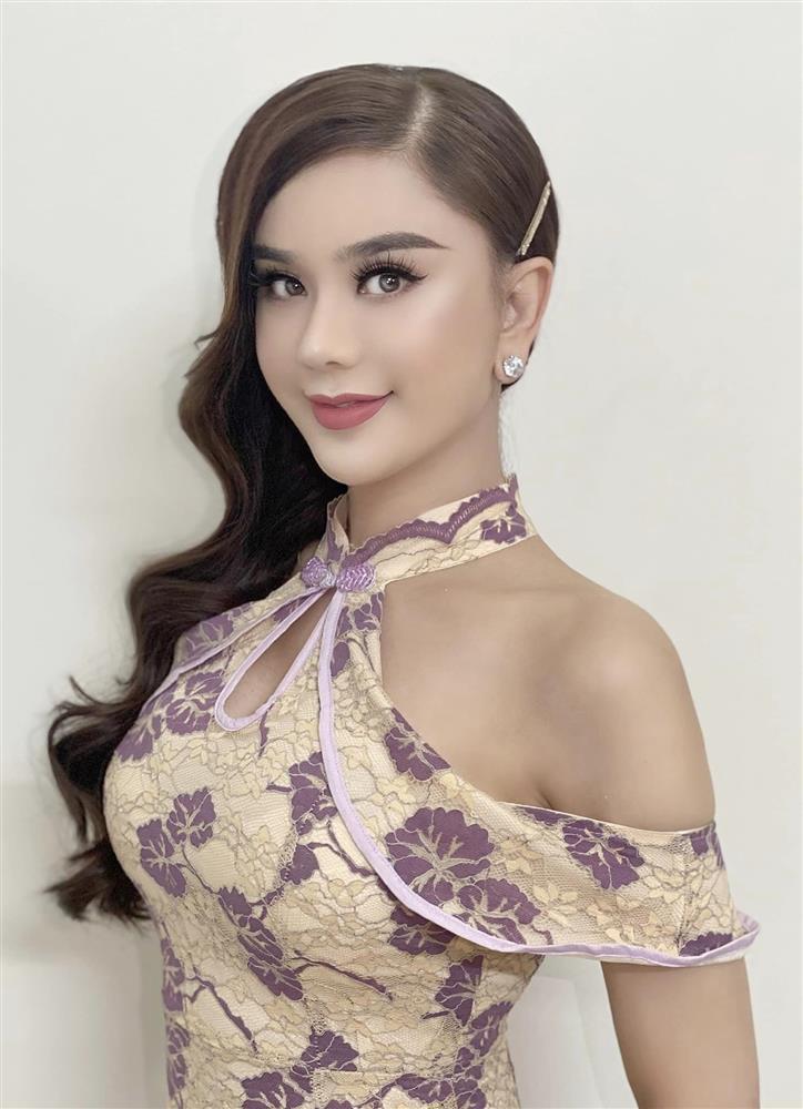 Showbiz Việt ngày 27/1: Tết ấm áp của Đông Nhi bên gia đình chồng-12