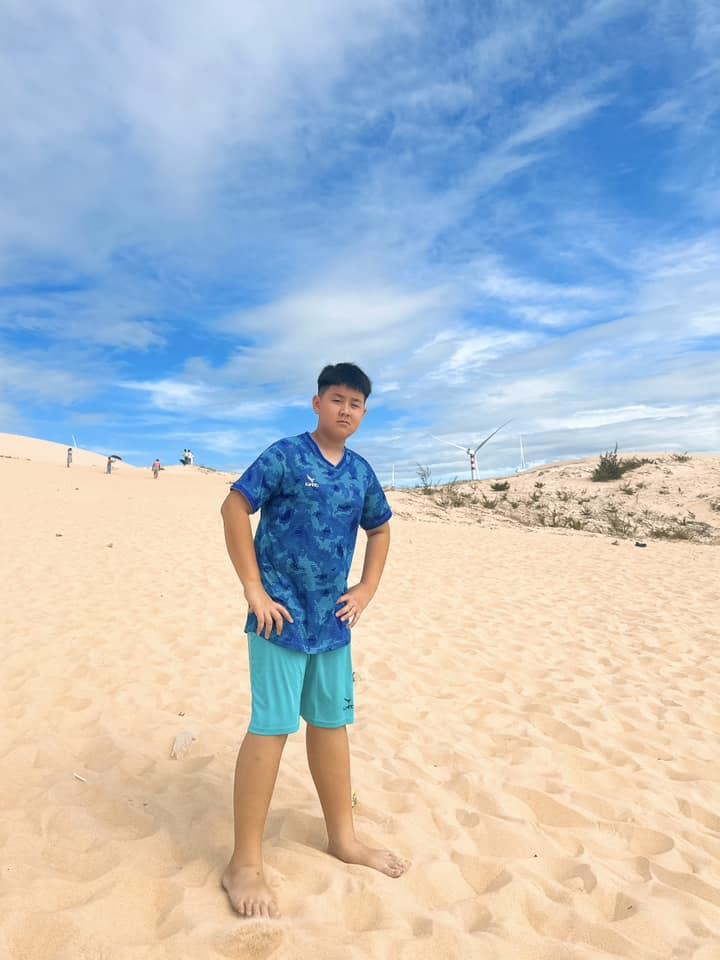 Showbiz Việt ngày 27/1: Tết ấm áp của Đông Nhi bên gia đình chồng-13