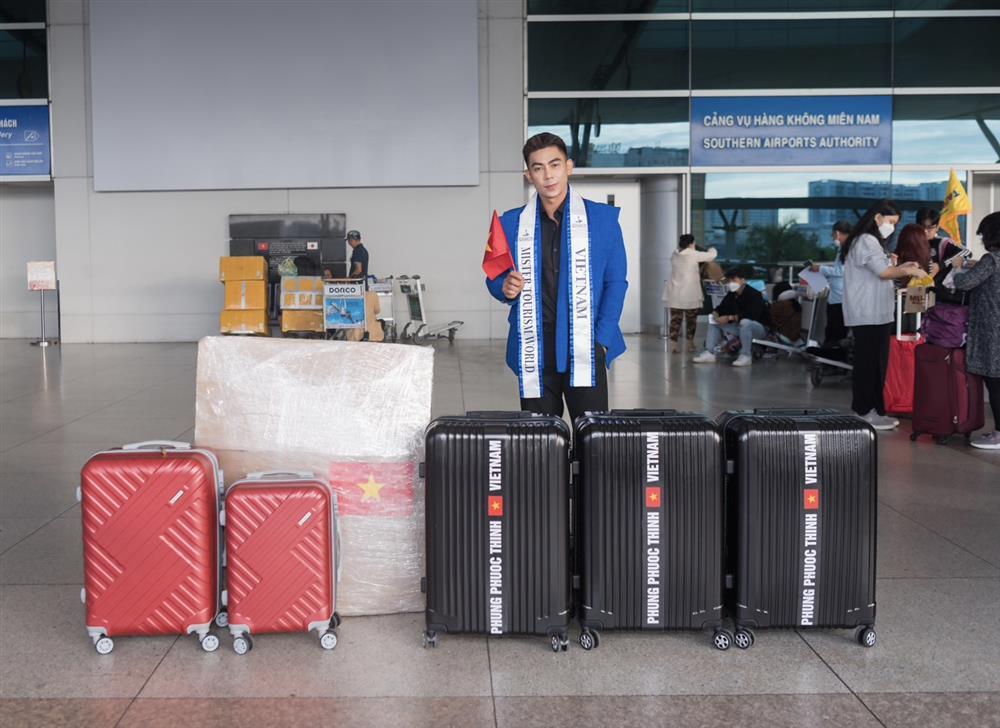 Phùng Phước Thịnh mang 90kg hành lý thi Mister Tourism World-3