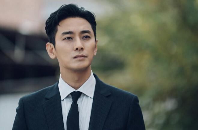 Joo Ji Hoon: Từ thái tử vạn người mê cho tới quý ông lịch lãm-1