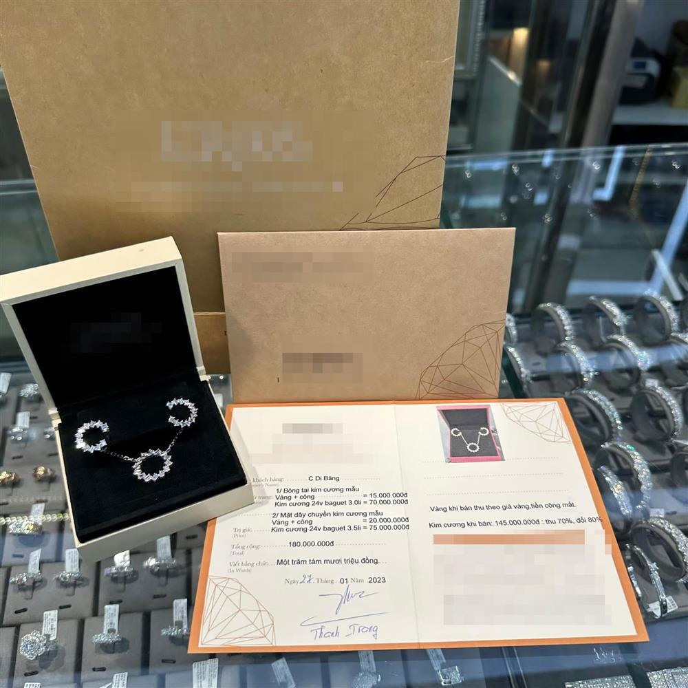 Đoàn Di Băng mua kim cương đầu năm, nhìn giá nhiều người hốt-4