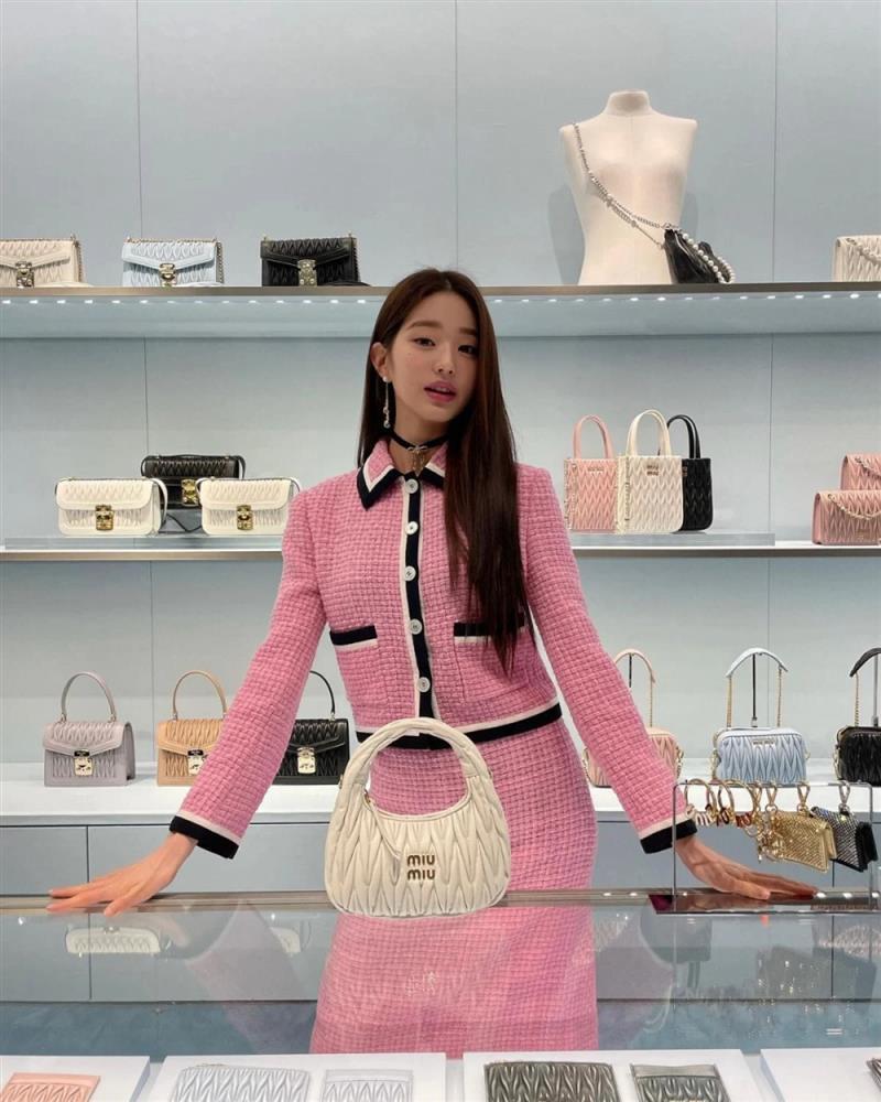 5 nhóm nhạc tân binh K-pop làm rung chuyển thế giới thời trang-2