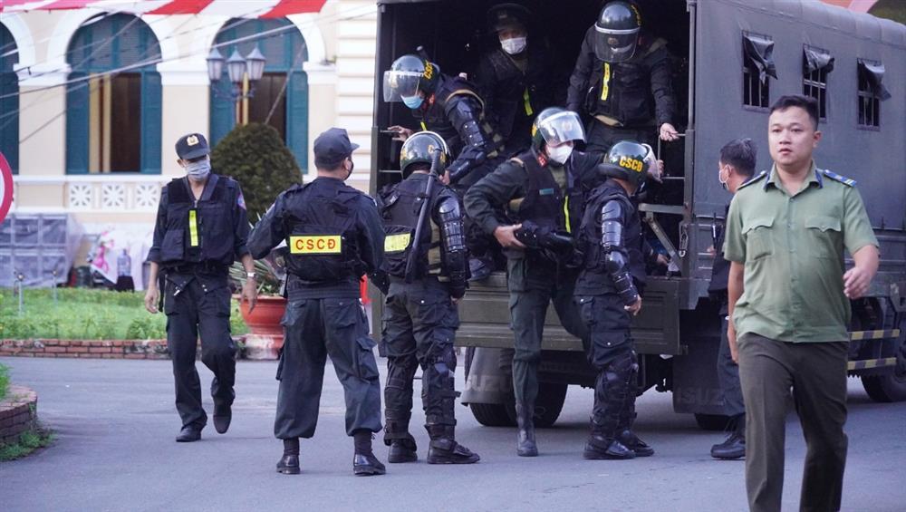 Hai cặp vợ chồng gây án chấn động dư luận-10