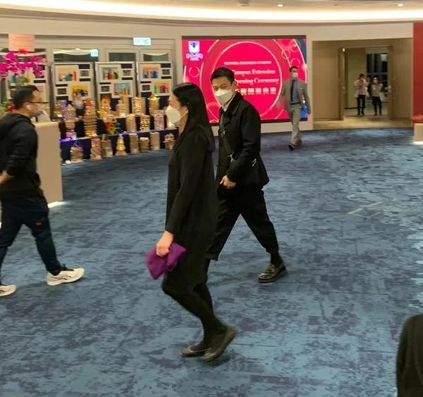 Hôn nhân gây tò mò của Lưu Đức Hoa và bà xã gia thế trâm anh thế phiệt-4