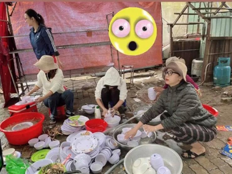 Giật mình không nhận ra dàn hot girl đình đám về quê đón Tết-5