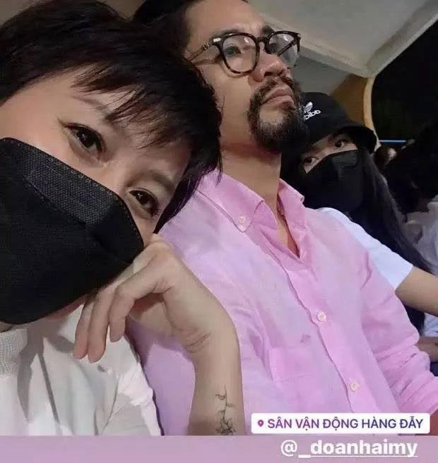 Bất ngờ quan hệ Đoàn Văn Hậu và bố vợ đại gia tương lai-3