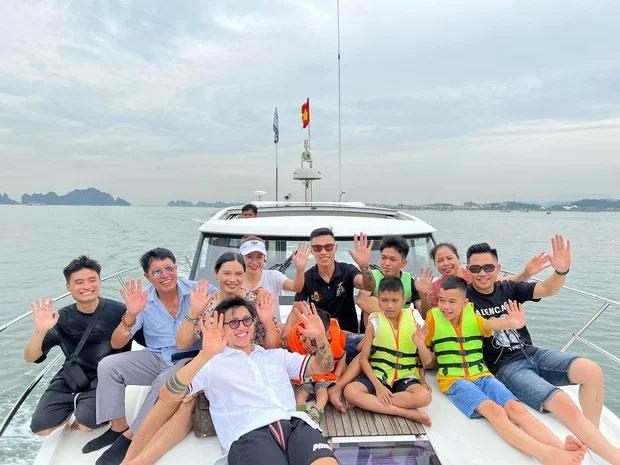 Bất ngờ quan hệ Đoàn Văn Hậu và bố vợ đại gia tương lai-6