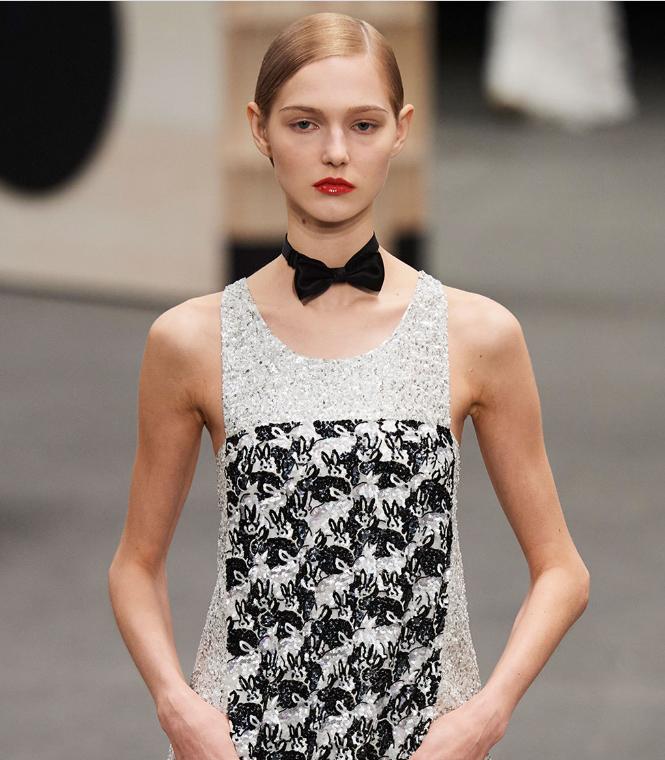 Chanel cũng đem muông thú lên sàn diễn, liệu có thắng Schiaparelli?-8