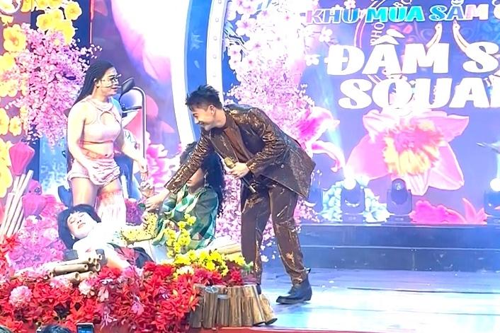 S.T Sơn Thạch toát mồ hôi khi thấy người nằm bất tỉnh đầu năm-4