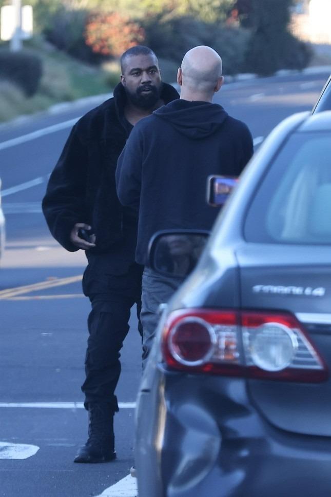 Kim Kardashian không muốn dính líu đến chồng cũ-3